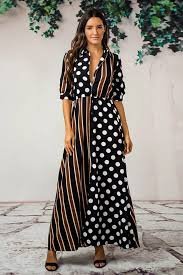 gulkovano pruhované čierno hnedo biele dlhé šaty 212 chic