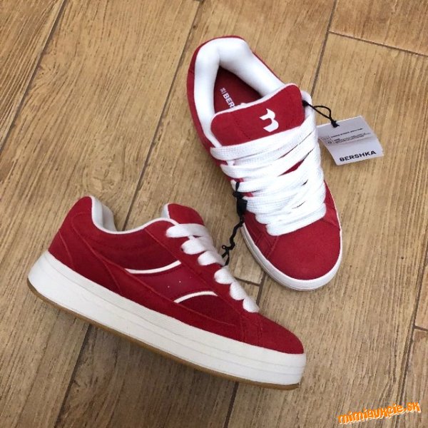BERSHKA….KOŽENÉ TENISKY….UNISEX….v.35….PC-36e