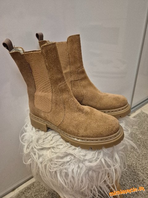 Kožené topánky veĺ. 39, PC 80 Eur, NOVÉ !