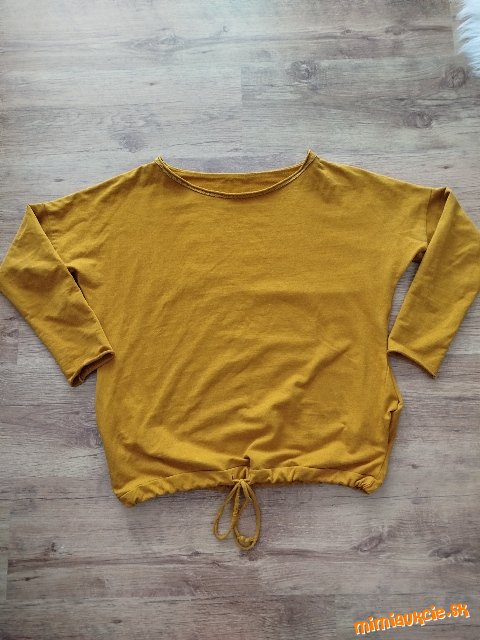 Super mikina.... veľ.S....pekná, štýlová