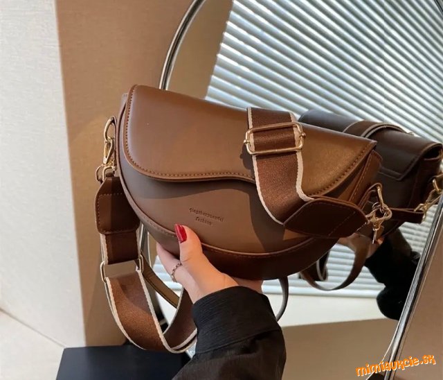 Nová ťavohnedá kabelka :)