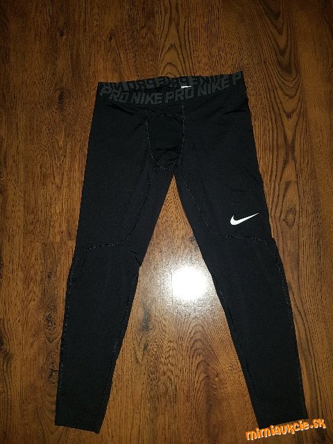 NIKE PRO legíny
