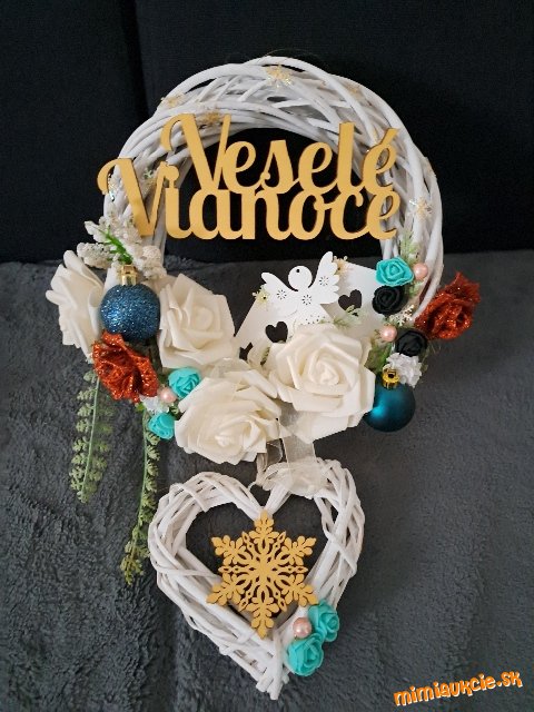 Vianocny veniec na dvere ....