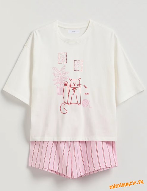 Pyzamko s potlacou macky - nova kolekcia Reserved - v predajni 22,99eur