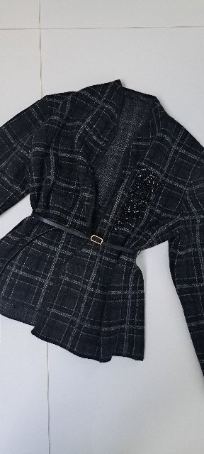 *** krásny ZARA kardigán - sako *** PC 59,90