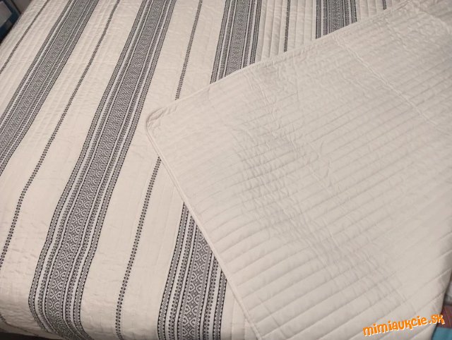 ***Obojstranný prehoz na posteľ.***240x270cm