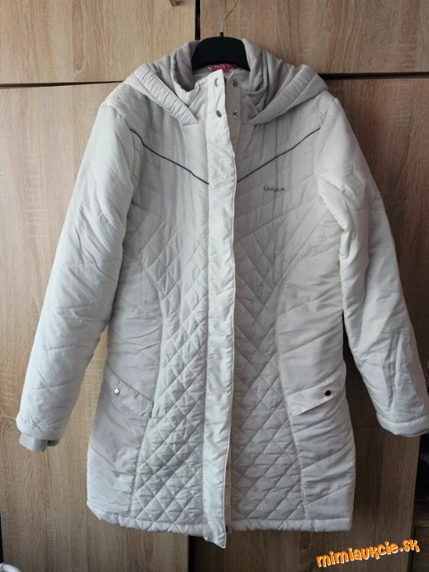 ***Biely kabát LA GEAR veľkosť 12/L/40***