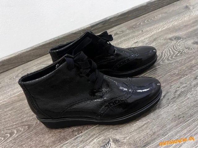 Čierne topánky Ara, veľkosť 39,5cm, VD-26cm
