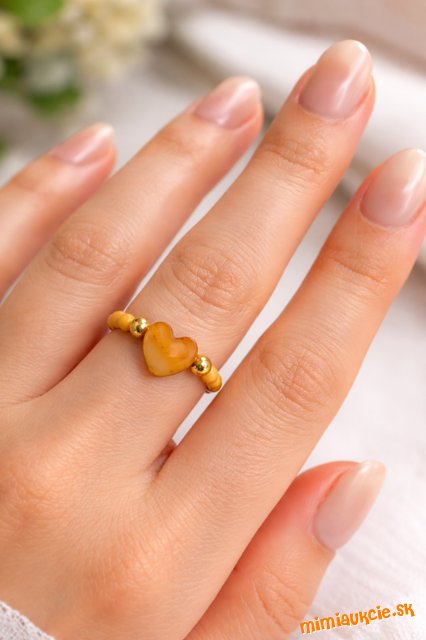 Srdiečko - korálkový prsteň