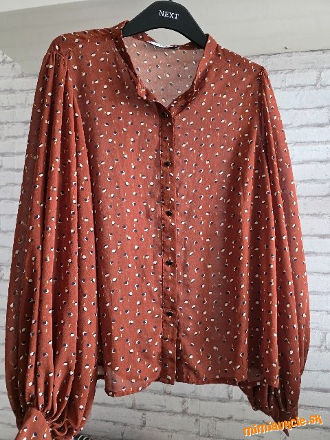 Dokonalost!.Luxusna nenosena bluzka vypracovana do najmensich detailov, Pc 130 Eur