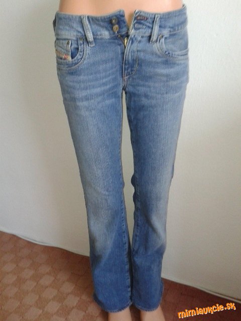 svetlejšie modré rifle DIesel veľ. 29/32