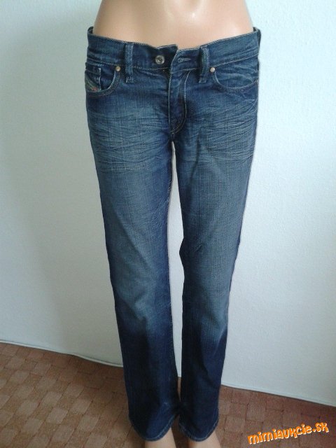 mierne rozšírené rifle Diesel veľ. 29