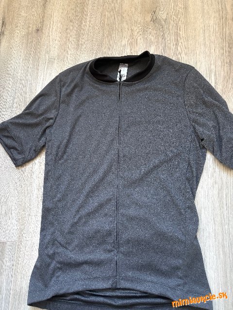 Nove damske cyklotricko Decathlon vel. S/M