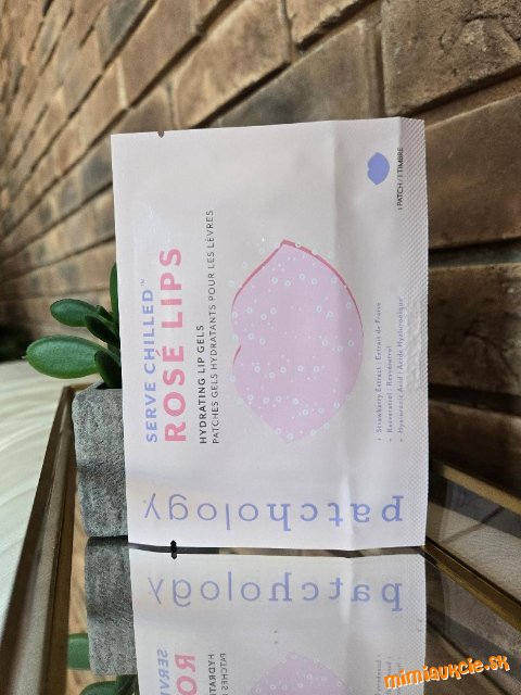 Patchology Rose Lip hydrogelova naplast na pery 1ks