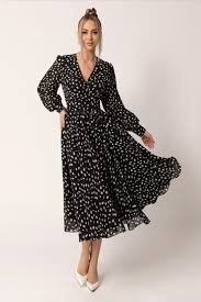 perfektné dlhé čierno biele šaty s opaskom Shein