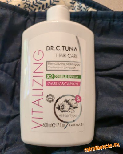 Známy a obľúbený Cesnakový šampón s capixylom, vhodný aj ako darček :)