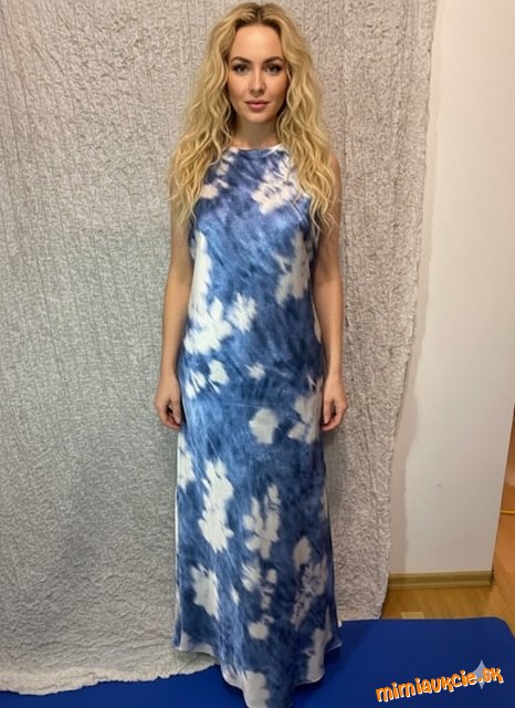 prekrásne modro biele hodvábne šaty mint velvet