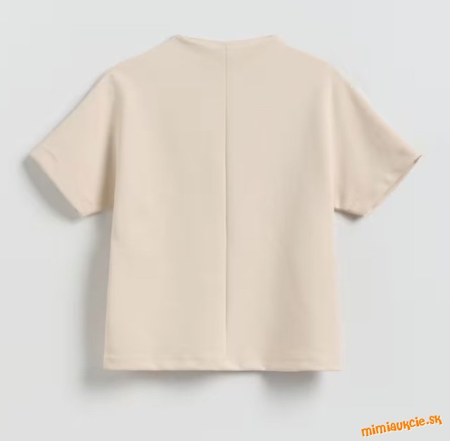 Mikinotop - prave dorazilo Reserved - v predajni 19,99eur