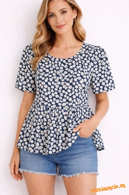 Kvetinovy top VILA !!! Novy s visackou !!! Velkost 36 !!! POVODNA CENA 39,99 EUR