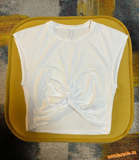 IMPERIAL - Dámsky crop top s uzlom; PC 34 €