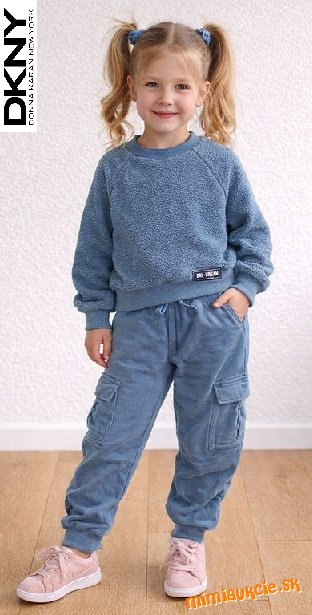 Dievcenska suprava DKNY !!! Nova s visackami !!! Pre vek 8-10 rokov !!! SUPER CENA