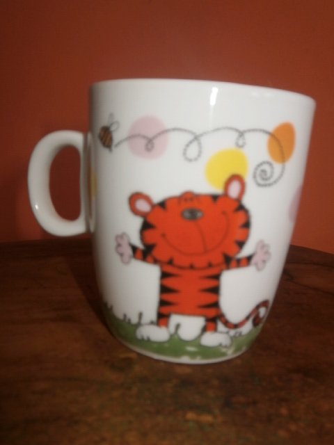 °°°°°Porcelanova salka°°°°°°