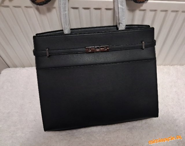 Elegantná kabelka čierna