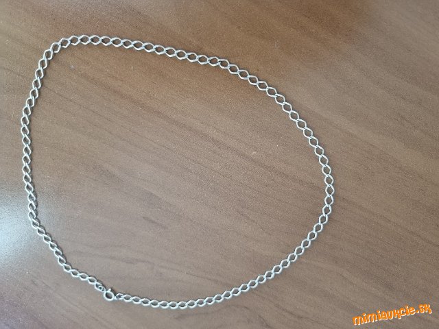 strieborná retiazka s veľkými očkami dlžka 51 cm