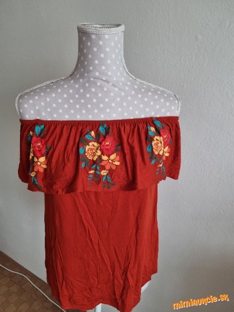 červenohnedý elastický top cez ramená Atmosphere veľ. M