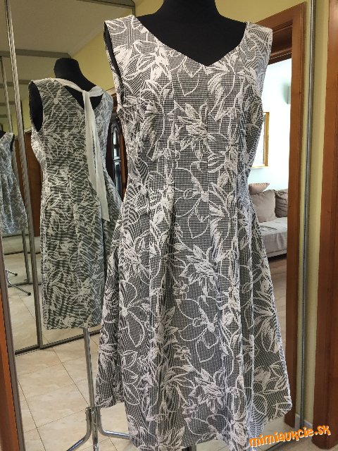 KVALITNÉ ŠATY SLOVENSKEJ ZNAČKY ERRORE