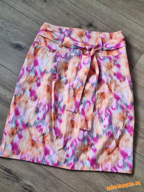 farebná nová  sukňa s vysokým pásom Hugo Boss veľ. M