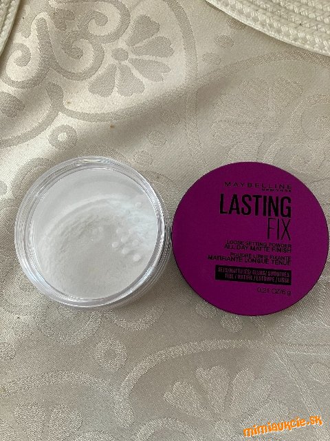 Maybelline Lasting Fix Powder Púder