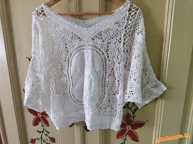 Háčkovaný biely top č. XL