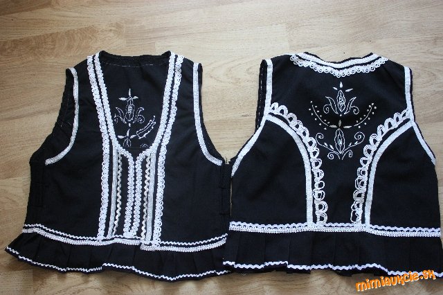 Triedime detské folklorne vesty ... velkosti okolo -160...Nepremeškajte .