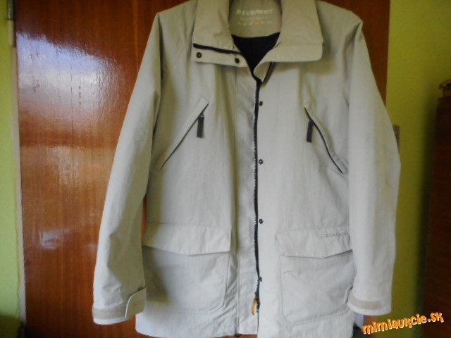 Bunda  * EVEREST*
