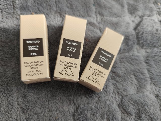 TOM FORD VANILE FATALE 2ML 3 KUSY