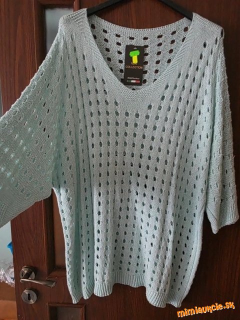 nový mentolový dierkový svetrík Made in Italy veľ. XL