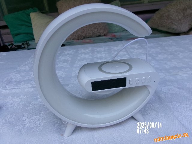 BLUETOOTH lampa + reproduktor + hodinky, TF karta, AUX..............OD EURA - Ad