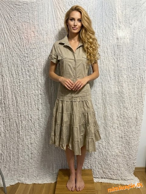 krásne sivé košeľové šaty s volánovou suknou yessica