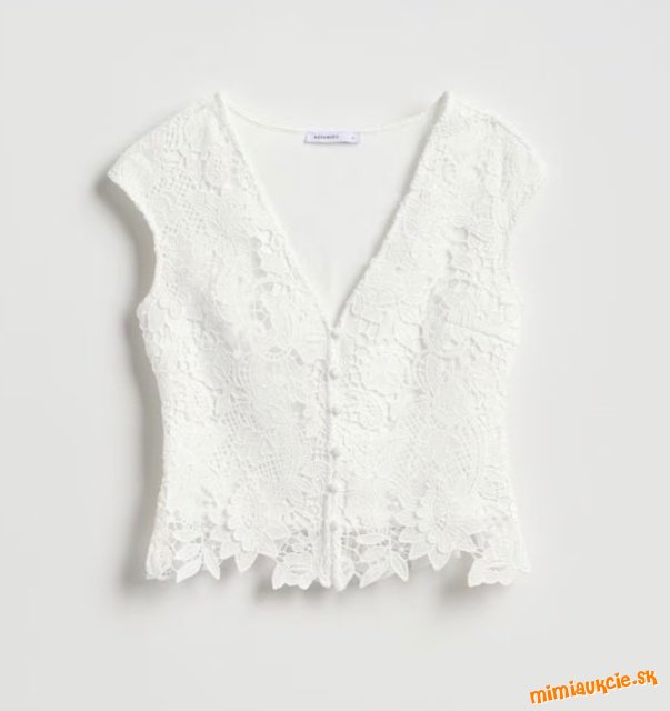 Ažúrový top - novinka Reserved - v predajni 22,99eur