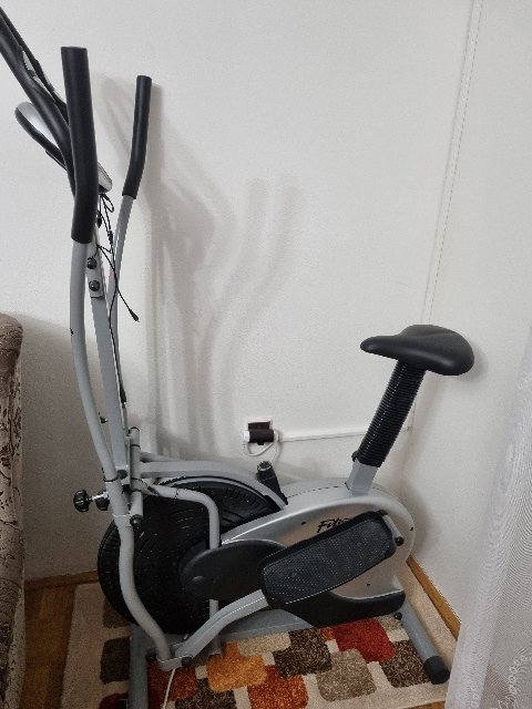 eliptický trenažér + stacionárny bicykel 2v1