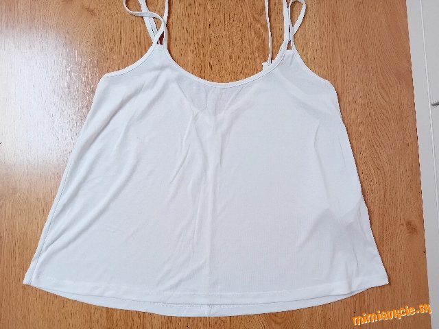Bershka biely top L