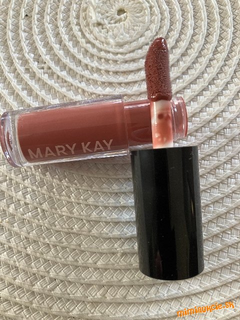 Olej na pery Mary Kay