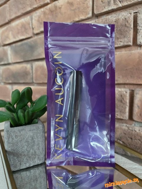 Kevyn Aucoin Indecent maskara  4ml