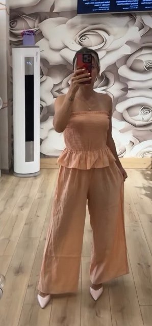 Overal bandeau so zabkovanim - prave dorazilo H&M - v predajni 38,99eur