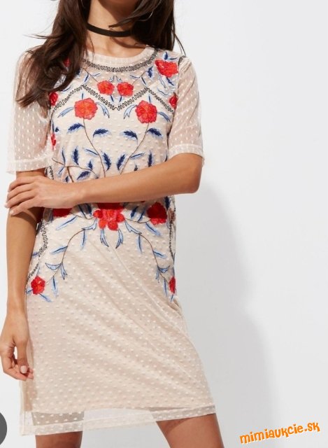 RIVER ISLAND saty