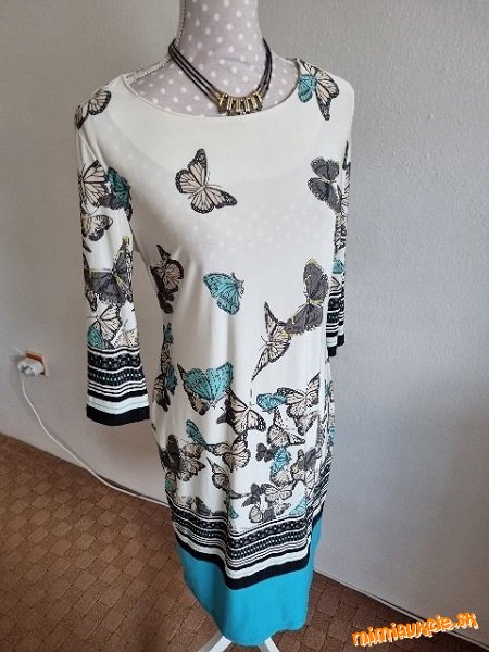 Elasticke šaty Atmosphere M