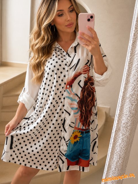 Oversize košeľové šaty s bodkovaným a fashion print motívom