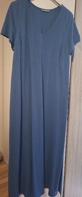 Dámske maxi šaty s krátkym rukávom vhodné aj ako elegantné