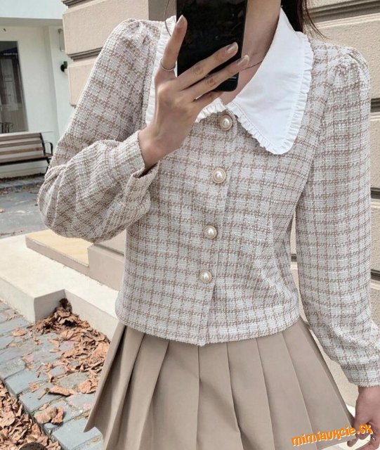 Tveedova cropped bunda/ sako